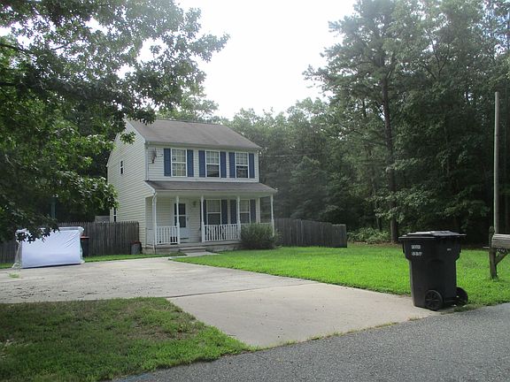 2nd image of 432A Redwood Ave