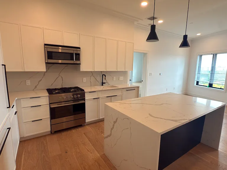 50 Leo M Birmingham Pkwy #604F — Photo 1