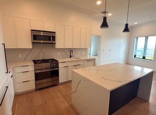 50 Leo M Birmingham Pkwy #604F, Brighton, MA 02135
