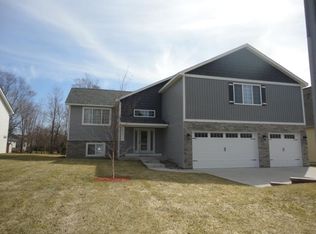 9067 Xylite St NE, Blaine, MN 55449