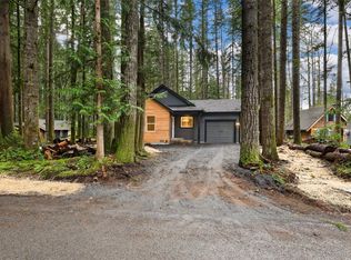 56114 343rd Avenue Ct E, Ashford, WA 98304