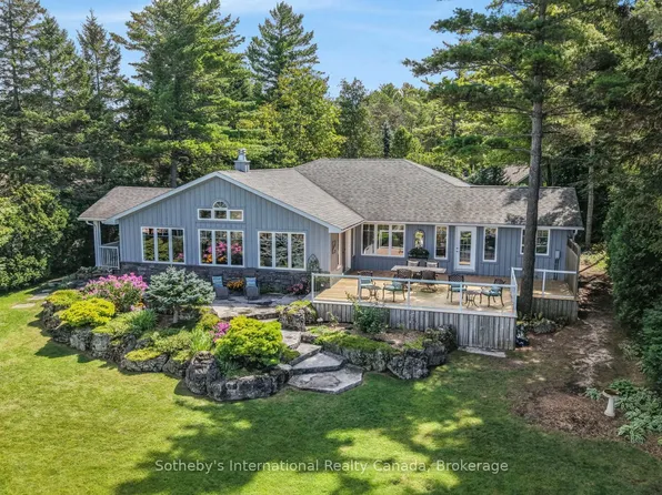 1036 River Rd E, Wasaga Beach, ON L9Z 2P7