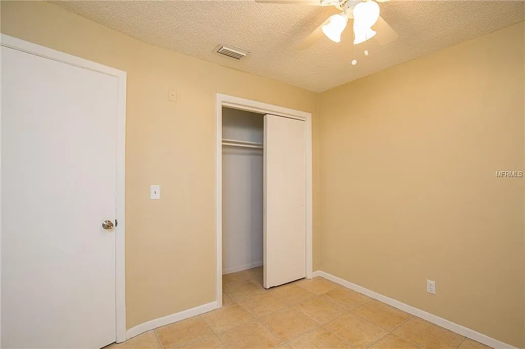 2 bed, 700 sqft, $1,400 — Photo 4