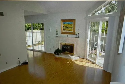 339 Stanford Ct Photo 1