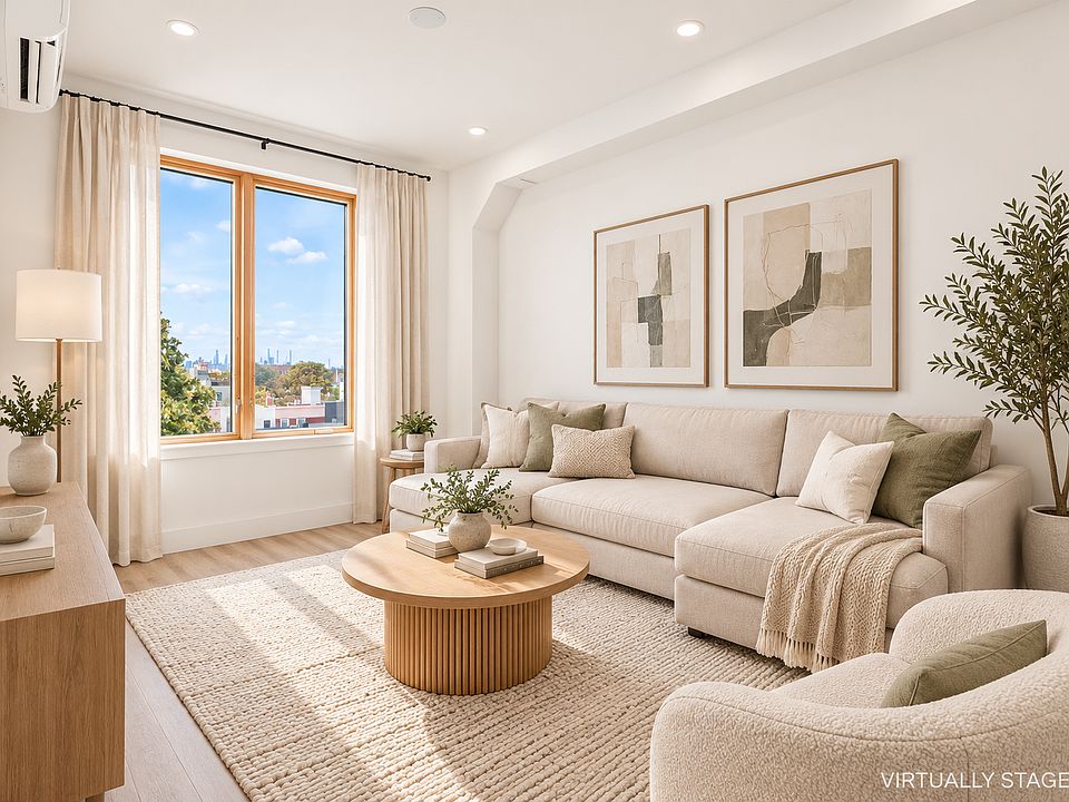 1st image of 135 Moffat St #4F