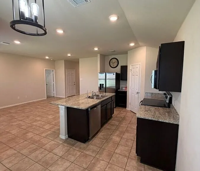 6001 Amelia Earhart Blvd — Photo 11