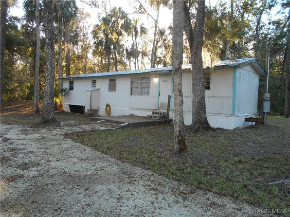 10264 W Oliver St, Homosassa, FL 34448