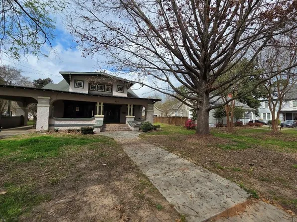 910 Washington St, Natchitoches, LA 71457