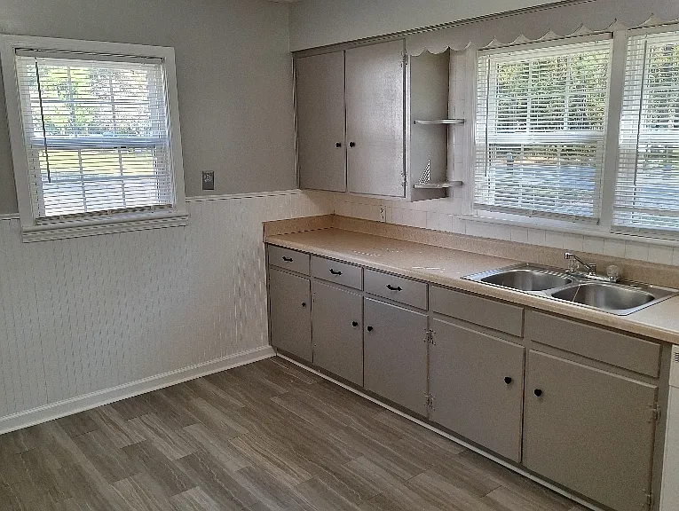 Kitchen - 1