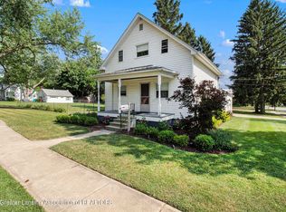 527 Jones St, Grand Ledge, MI 48837