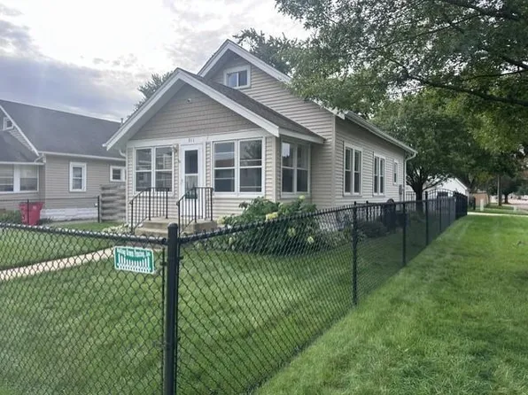 911 3rd Ave NW, Austin, MN 55912