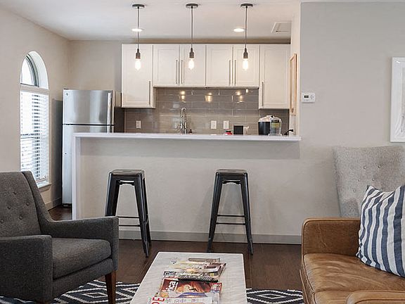 5th image of 8651 Meadowbrook Blvd #1908