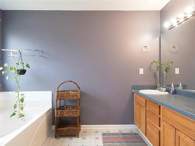 4363 Lock Ness Ln — Photo 11