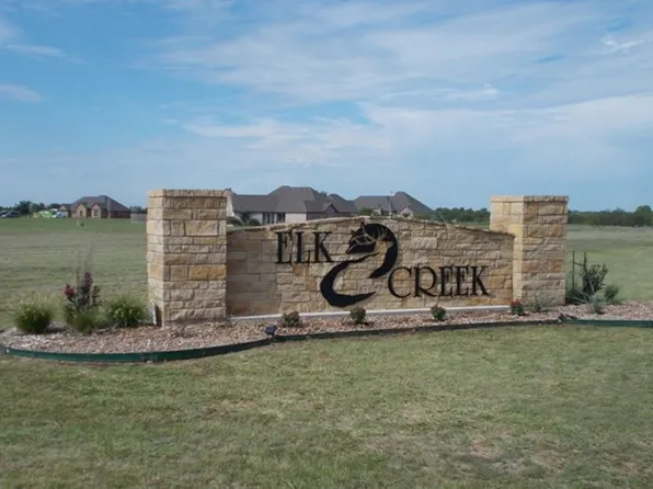 157 SW Elk Creek Loop, Cache, OK 73527