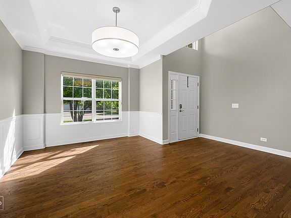 2nd image of 11911 Winterberry Ln
