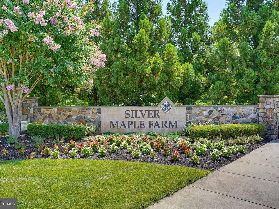 1st image of 614 Red Maple Rd