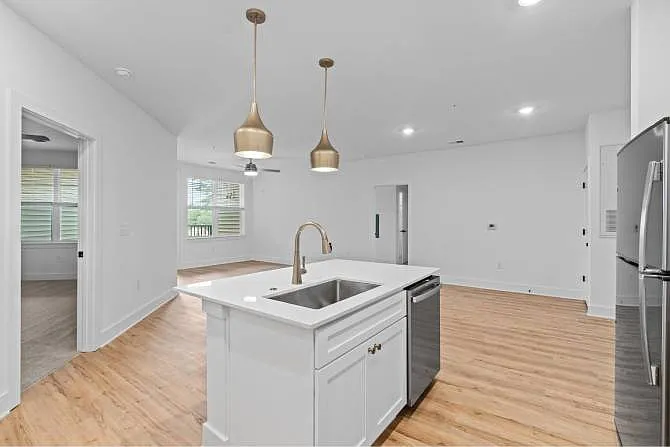The Nixon — Photo 108