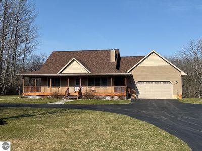 4921 White Rd, Williamsburg, MI, 49690