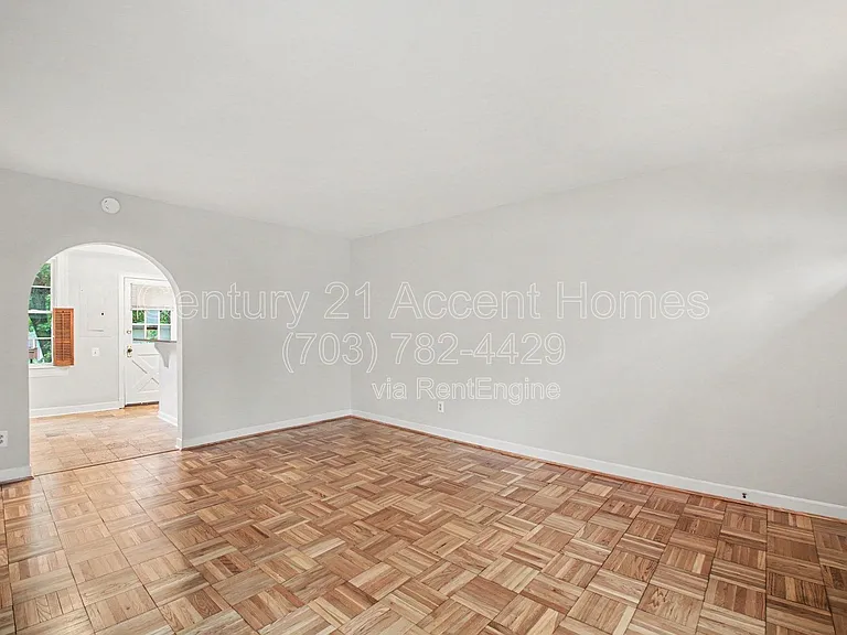 1510 S Edgewood St #550 — Photo 11