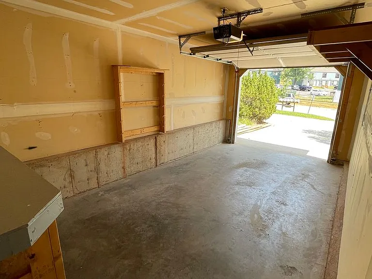 1801 Red Dale Dr — Photo 18