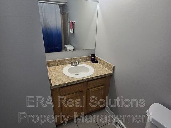 4th image of 2032 Fairmont Ave