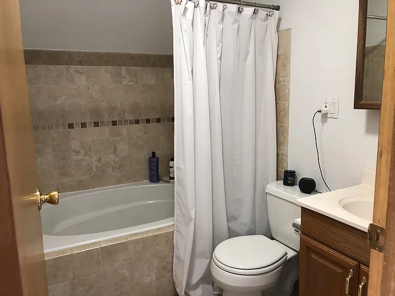 308 NW Webb St — Photo 8