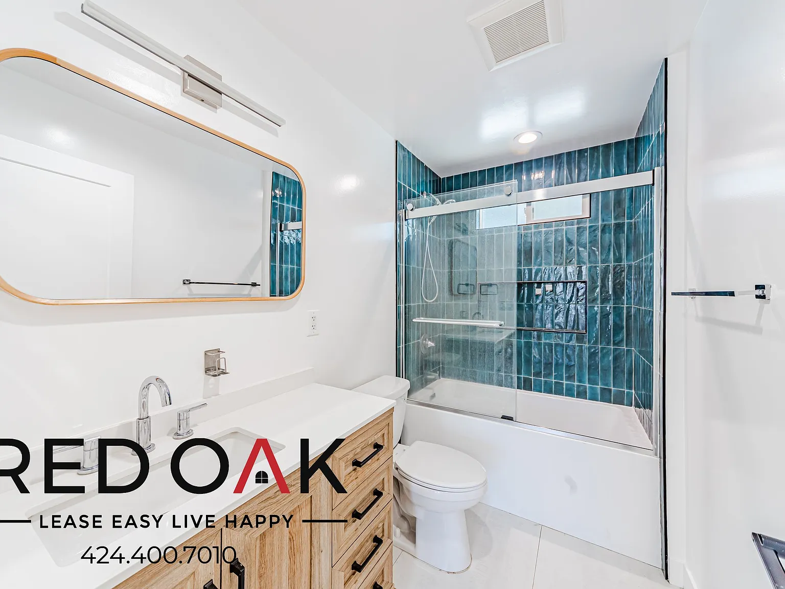 Refined 2-Bed with Stainless Steel Appliances, Patio, In-Unit Laundry and Parking Included in the... — Photo 2