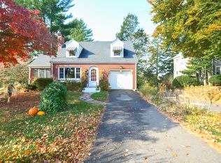 415 Ridge Rd, Middletown, CT 06457