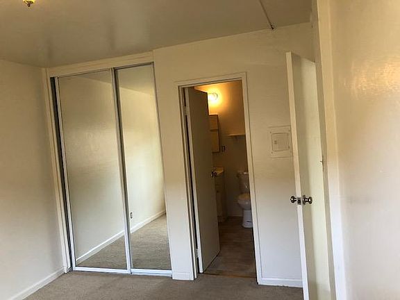 5th image of 1091 Roewill Dr APT 7