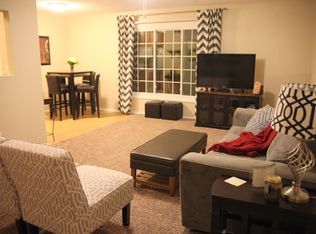 5727 Golden Ct NE #3, Cedar Rapids, IA 52402