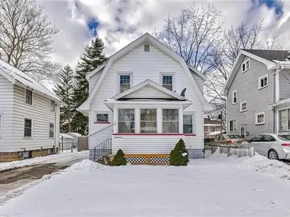 35 Brookdale Ave, Rochester, NY 14619