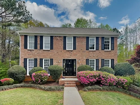 5109 Glore Rd SW, Mableton, GA 30126