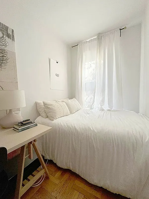 Building Photo - 453 7th Ave #1