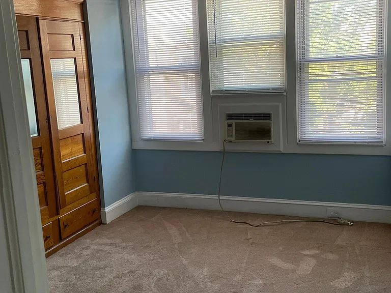 3236 Chatham St — Photo 5
