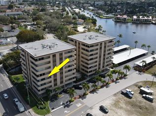 4803 Sunset Ct APT 302, Cape Coral, FL 33904