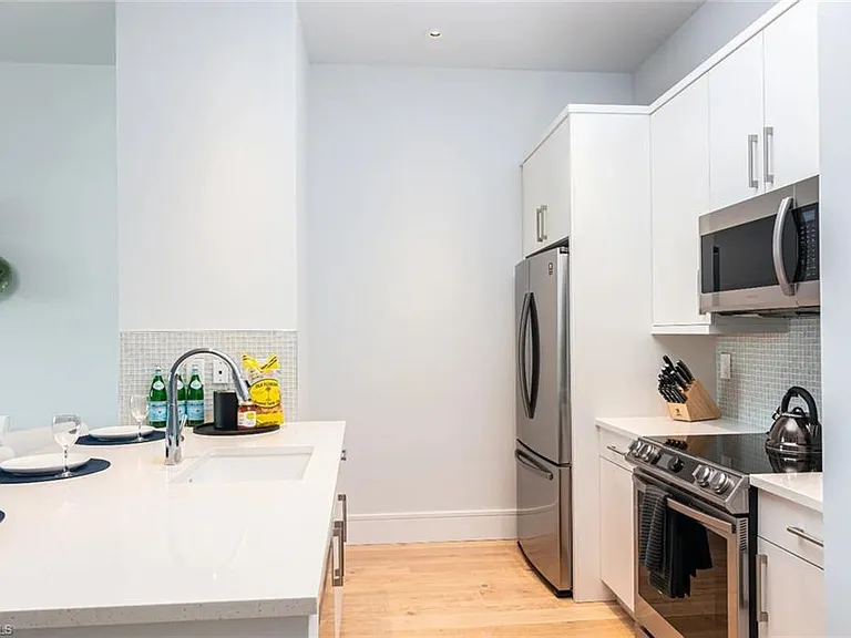 101 8th St S #205 — Photo 2