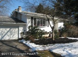 26 Bonnie Dr, East Stroudsburg, PA 18301