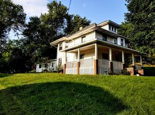 148 E Adams St, Cambridge, WI 53523