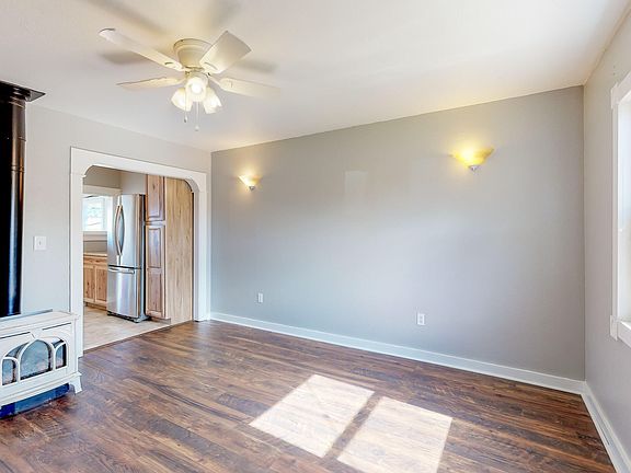 5th image of 1422 Santa Clara St