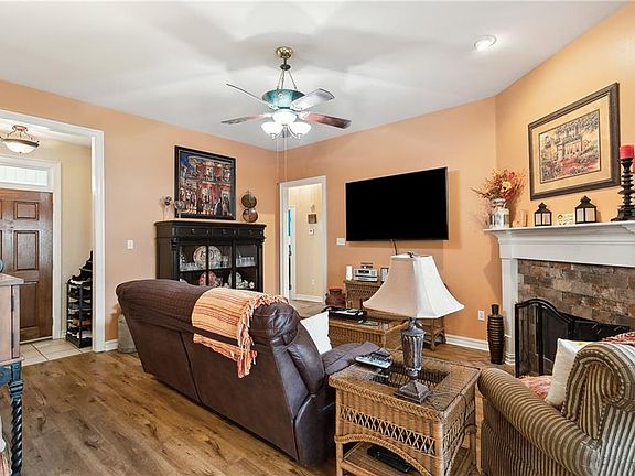 4th image of 71087 Shady Lake Dr