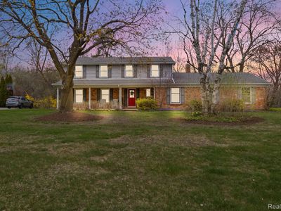 815 Great Oaks Dr, Bloomfield Hills, MI, 48304