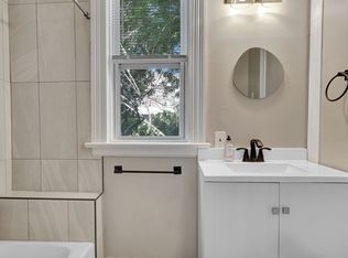 407 Alexander St, Rochester, NY 14607