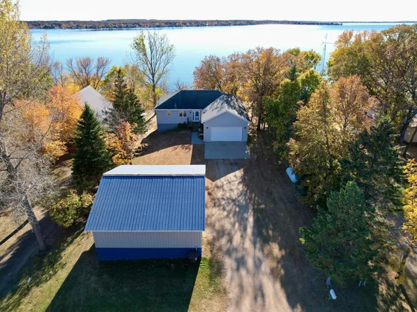 42462 Sunset Hill Rd, Battle Lake, MN 56515