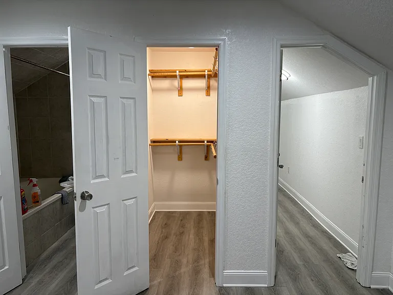 3615 N Apopka Vineland Rd — Photo 12