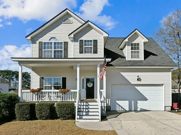 18 Burky Ct, Hanahan, SC 29410