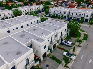 525 SW 91st Ct, Miami, FL 33174