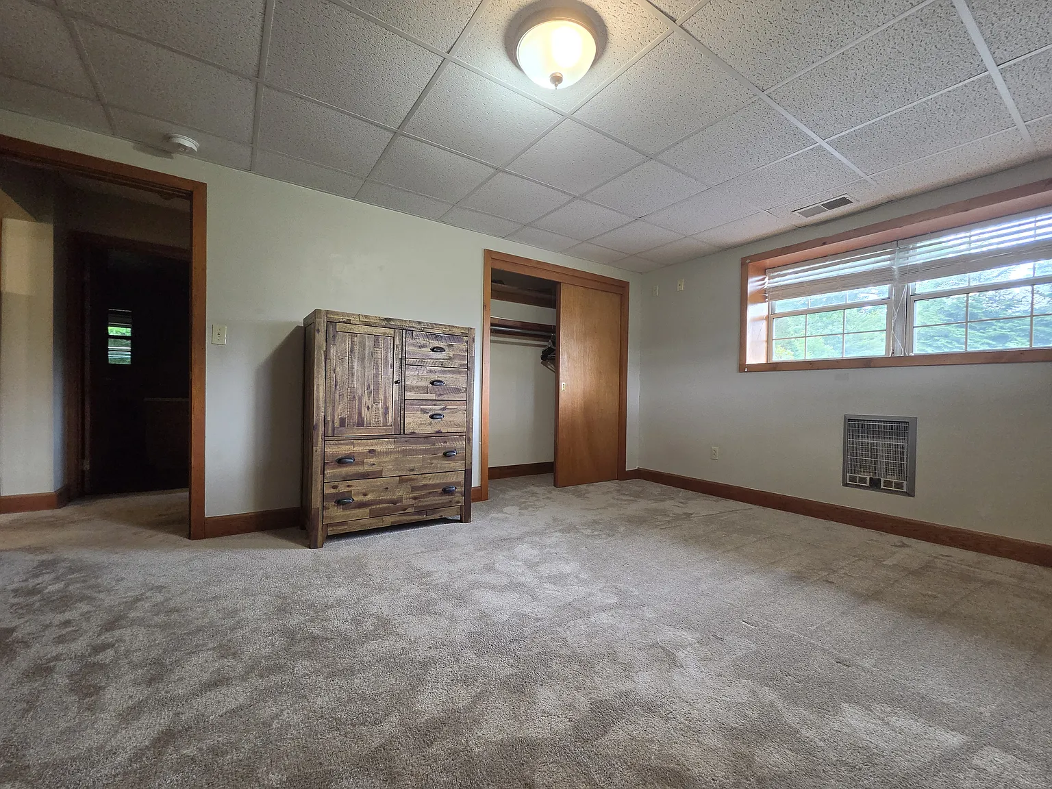 2 bed, 1500 sqft, $1,700 — Photo 4