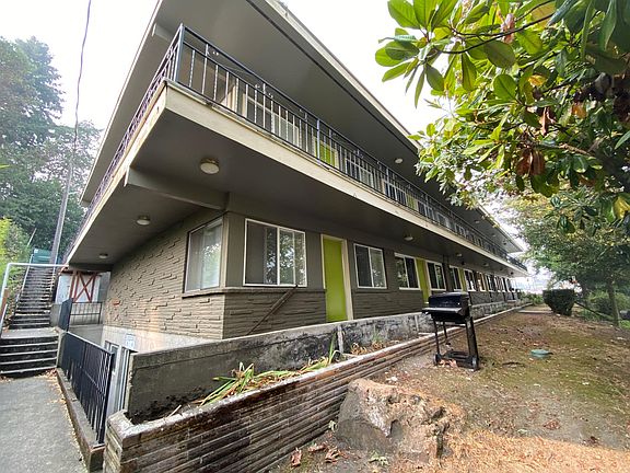 3rd image of 13823 1st Ave S #204
