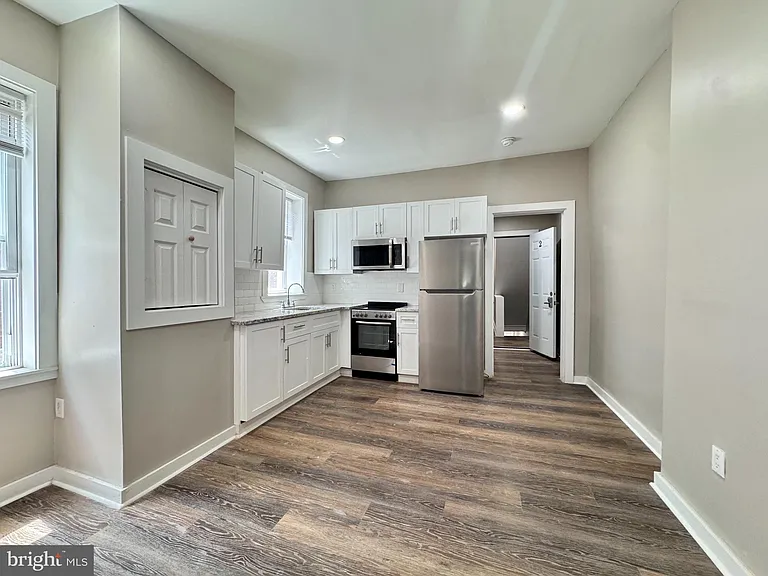 247 S 44th St #2 — Photo 1