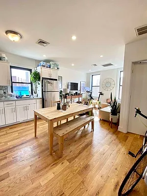 Rented by Massada Home Sales Inc | media 19